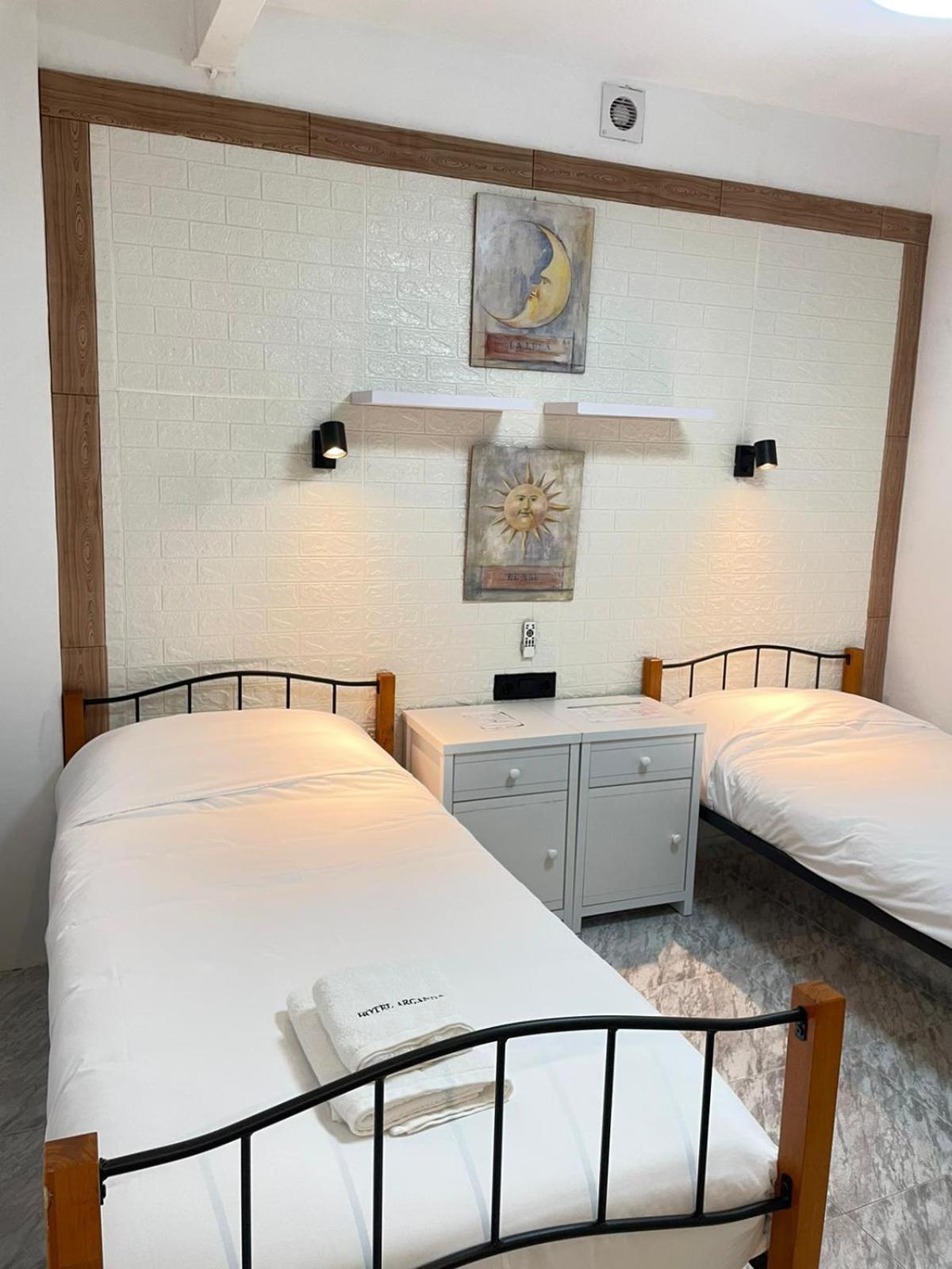 Hotel Arganda Arganda Del Rey Eksteriør billede